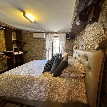 Casa Monaco Luxury *